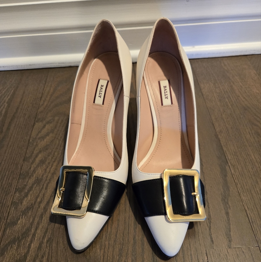 Bally Heels